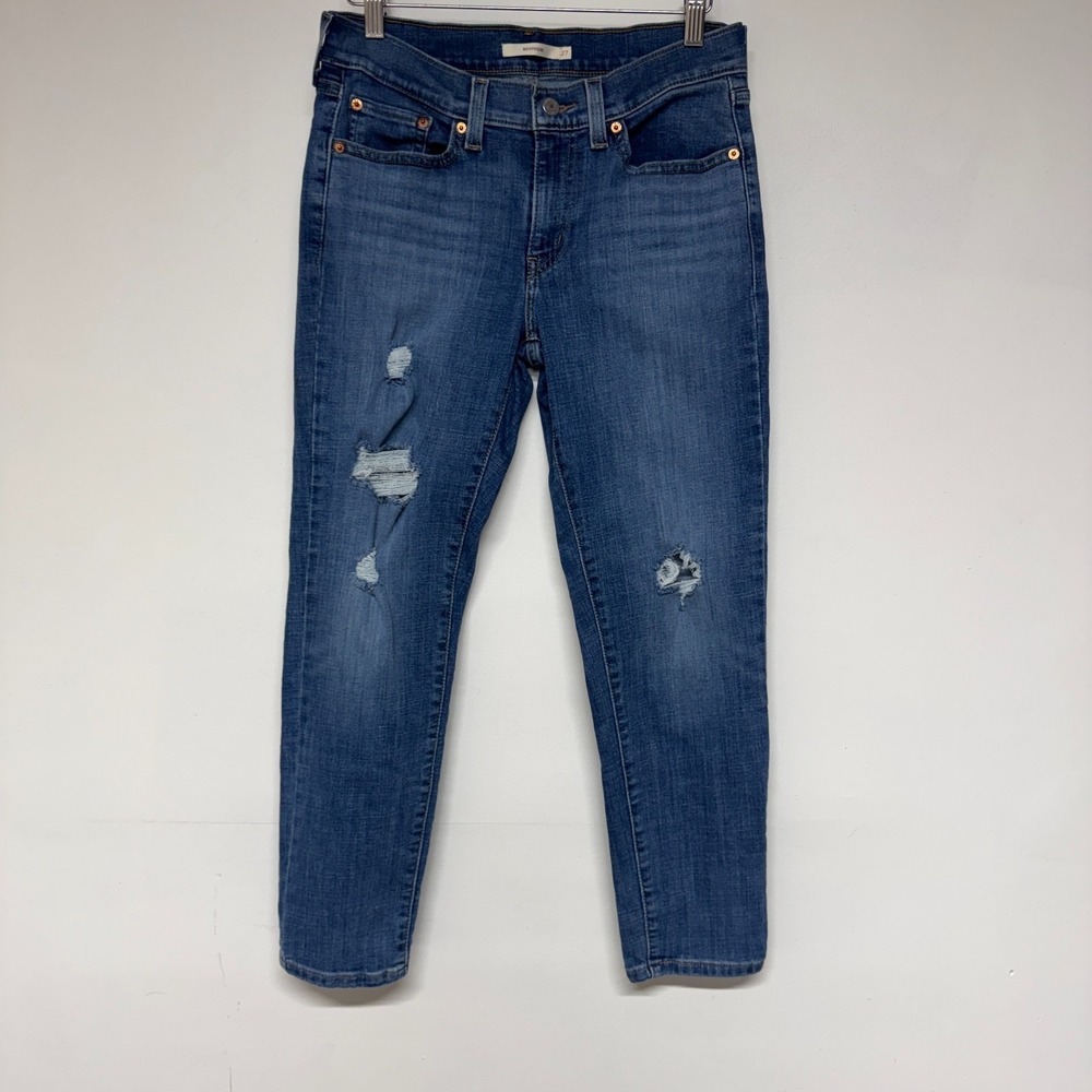Levis Boyfriend Jeans Size 27 Women Mid Rise Medium Wash Blue Ankle Rips Frey